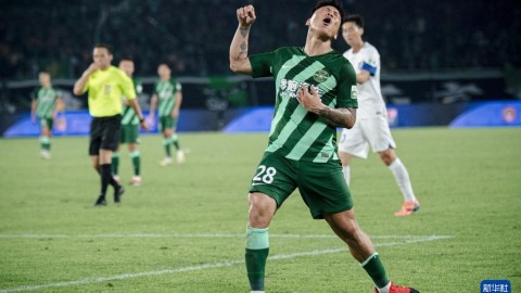 十年坚守终迎转折，岳鑫加盟上海海港能否重获新生？